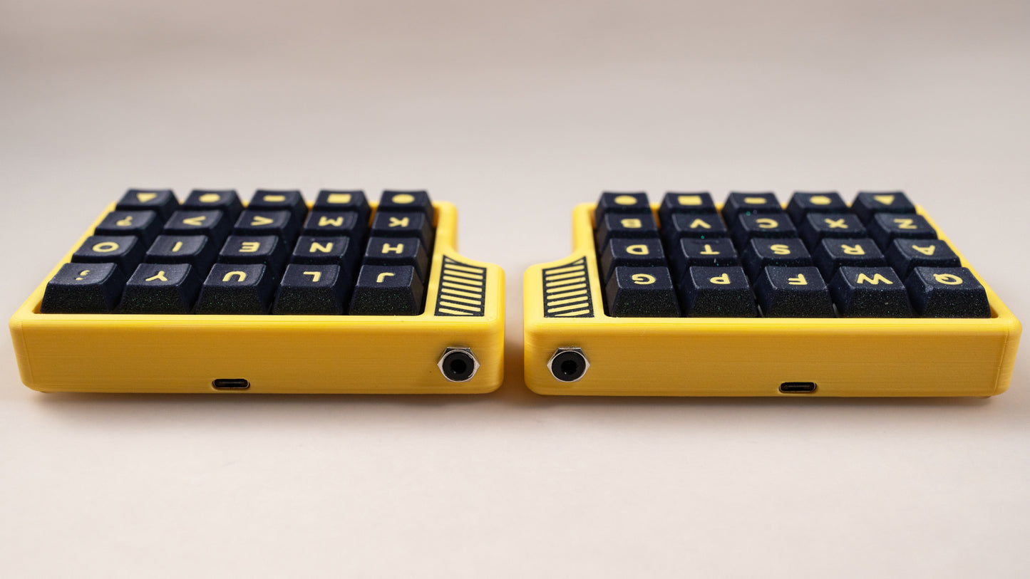 ScottoHazard Keyboard Case